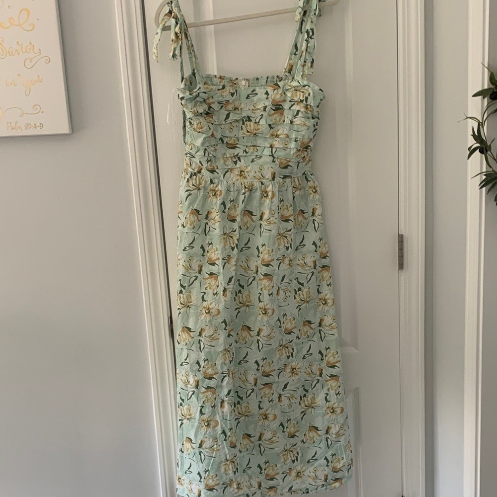 Deloris Maxi Dress in Green Floral Print by‎ Lakeyo